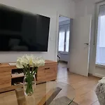 Casa شقة